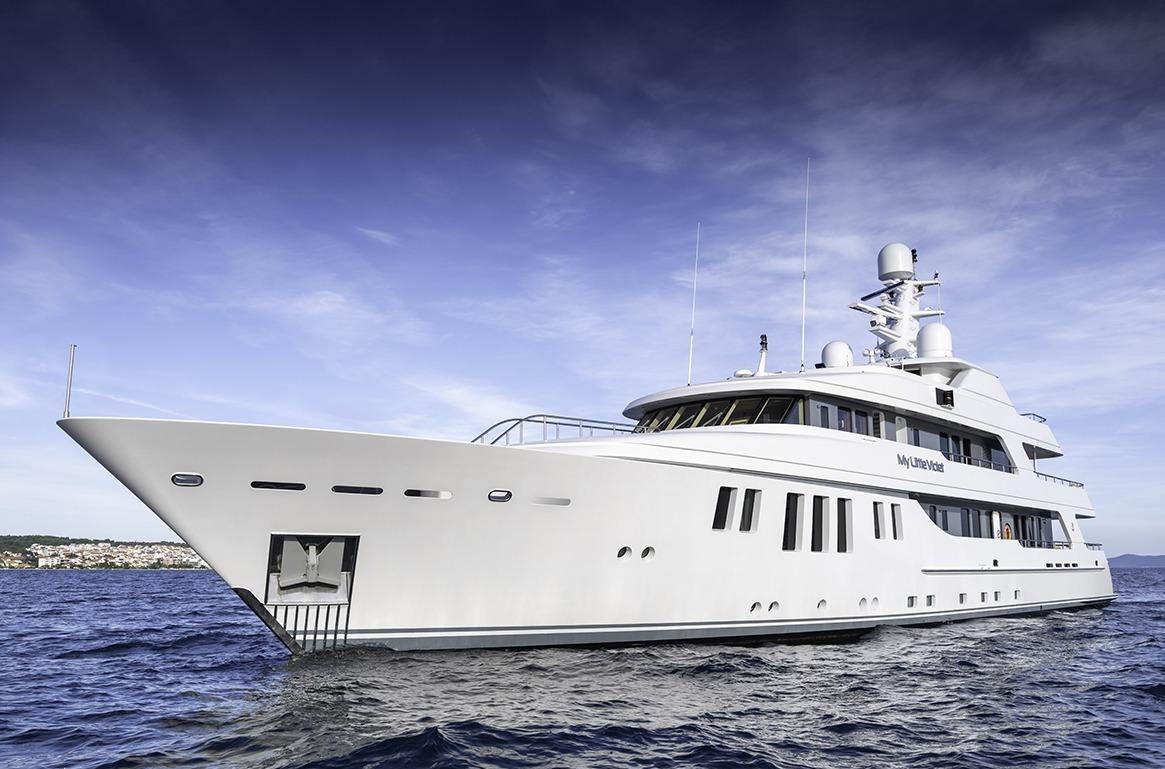 MY LITTLE VIOLET yacht charter 2