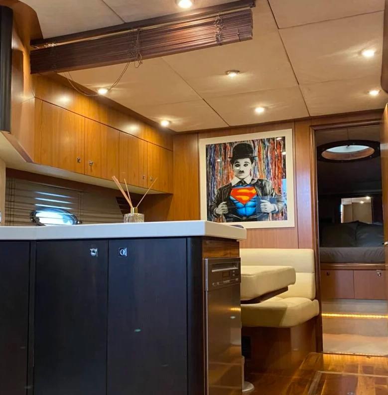 NERA OCEANO yacht charter 5
