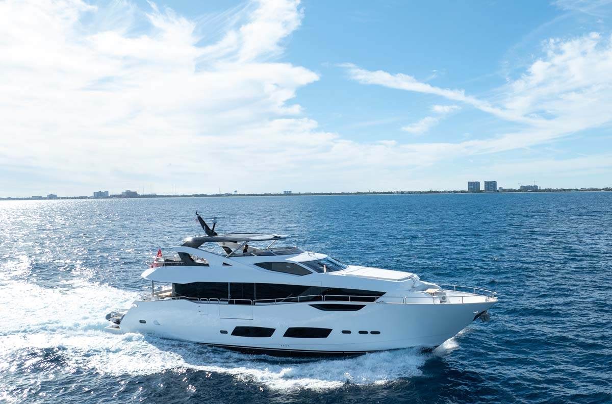 NIGORA yacht charter 2