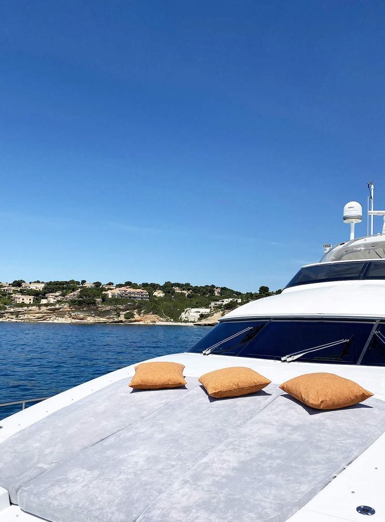 GAMA yacht charter 3