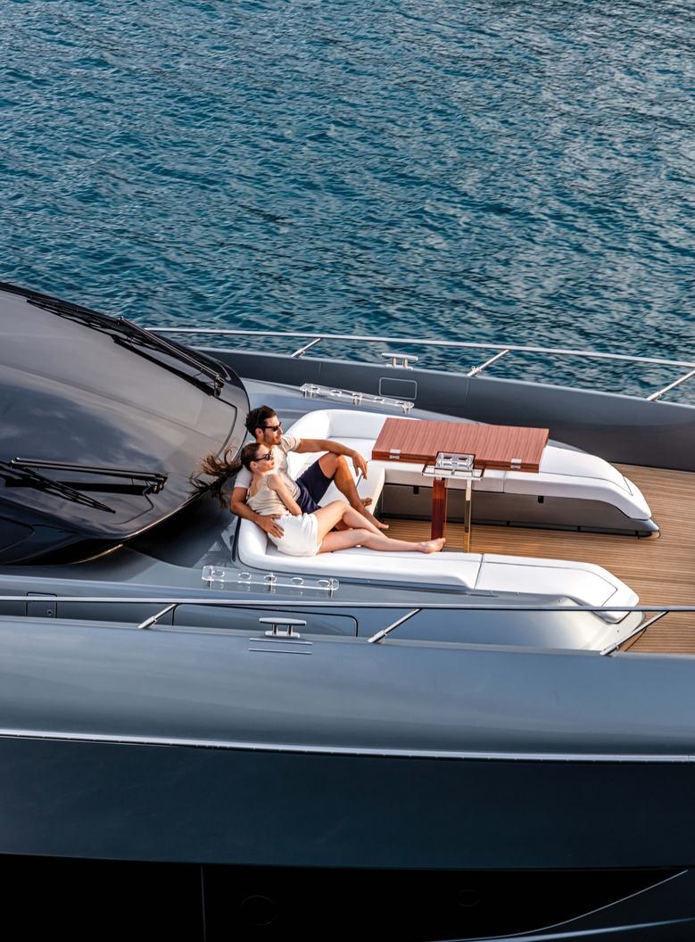 LADY DB yacht charter 3
