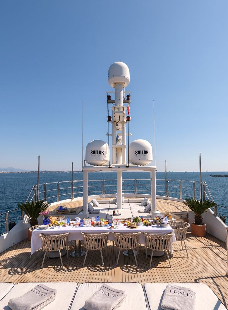 SENSEI yacht charter 3