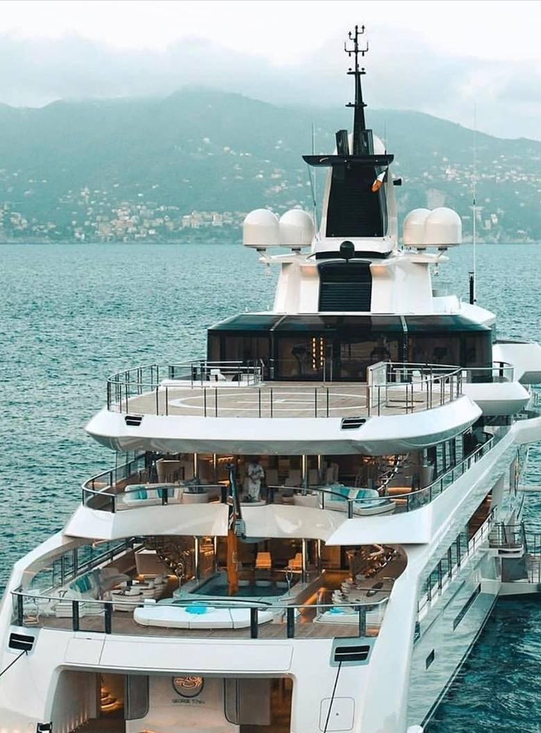 LADY S yacht charter 5