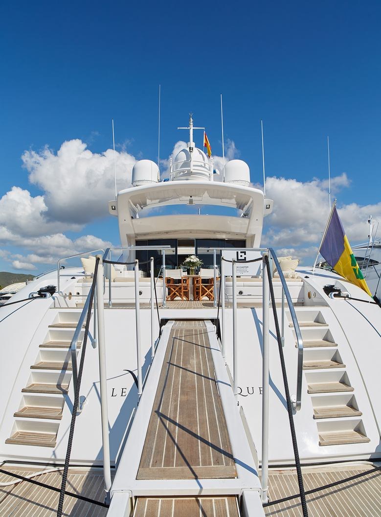 LE MAGNIFIQUE yacht charter 5