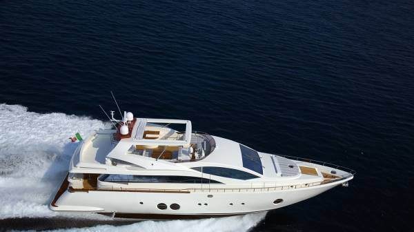 AMON yacht charter 5