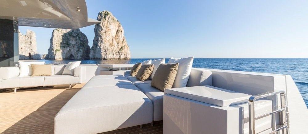 BOOM SHAKALAKA yacht charter 5