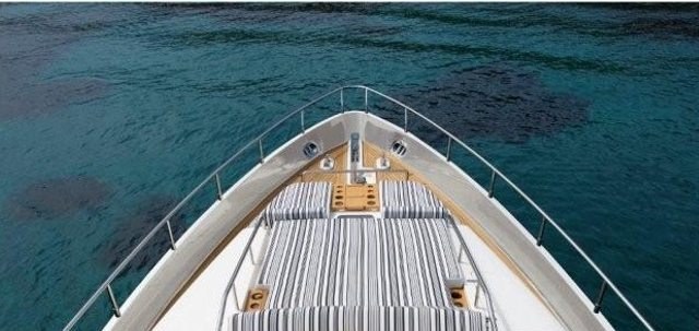 ULISSE yacht charter 2