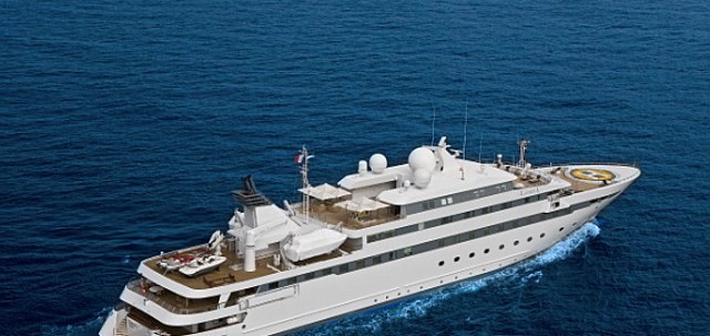LAUREN L yacht charter 2