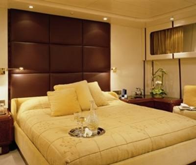 COSTA MAGNA yacht charter 4