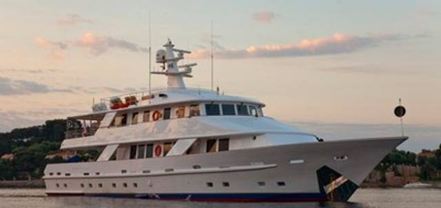 V. BAHRIA yacht charter 2