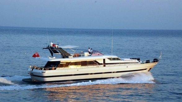 LAGOON yacht charter 3