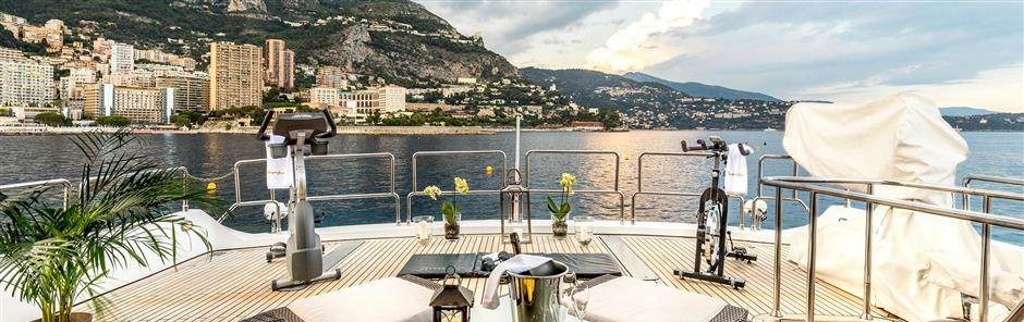 JOJO yacht charter 3