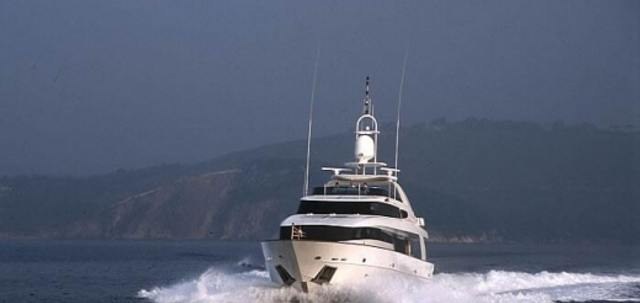 MOON STAR yacht charter 3