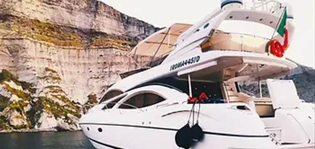 AMATO yacht charter 5