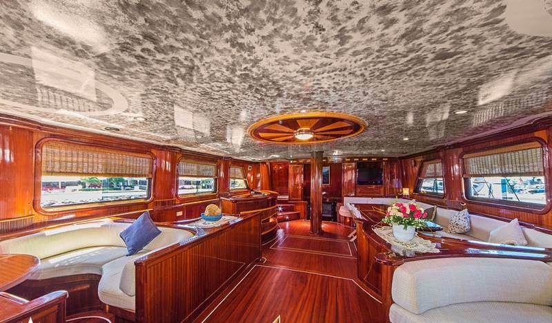 S DOGU yacht charter 5