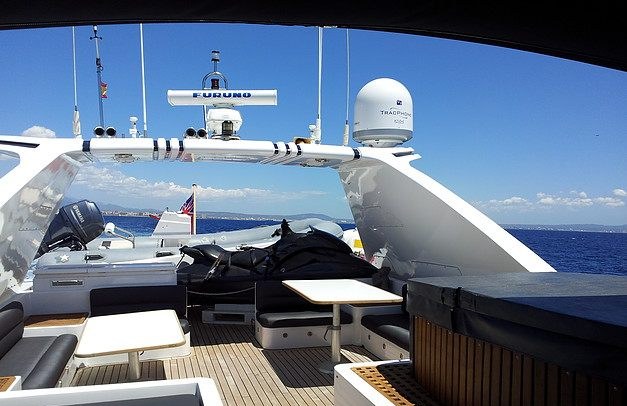 LADY ALHENA OF LONDON yacht charter 5