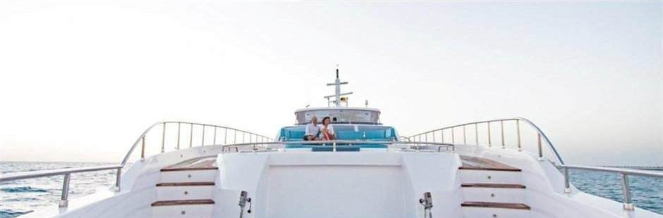 DIAM yacht charter 3