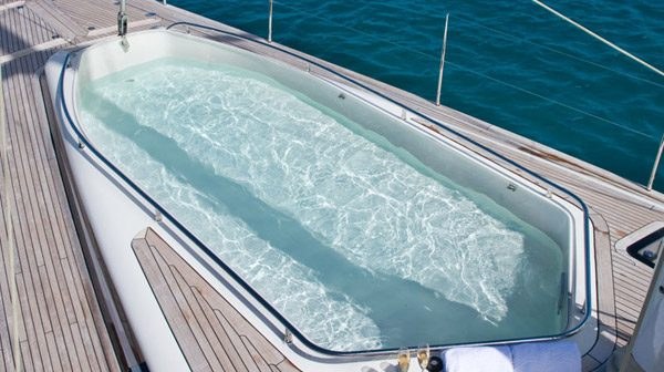 ICARUS yacht charter 3
