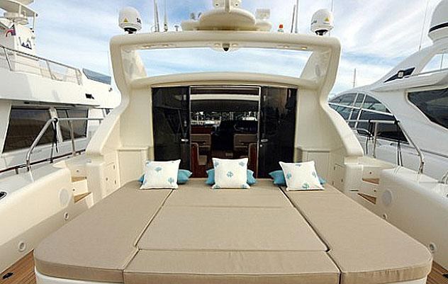 BRAVO DELTA yacht charter 4