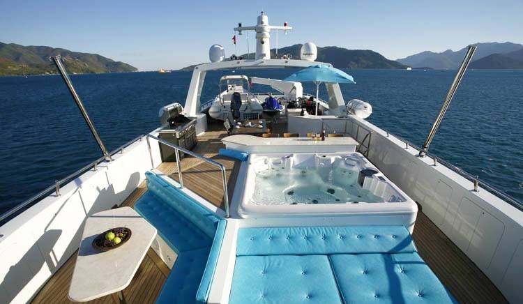 APNA yacht charter 3