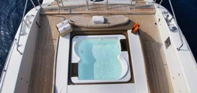 O yacht charter 2