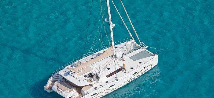 WORLD'S END yacht charter 2