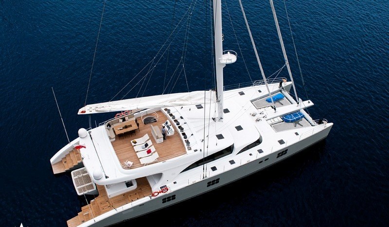IPHARRA yacht charter 2