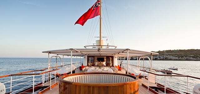 SHEMARA yacht charter 2