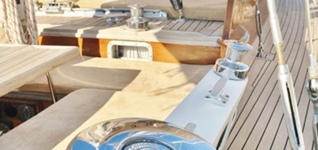 CADAMA yacht charter 3