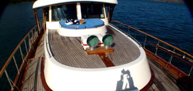 SHANGRI - LA yacht charter 2