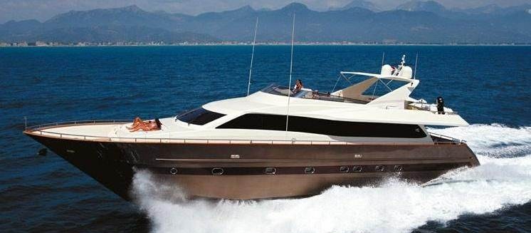 ALRISHA yacht charter 4