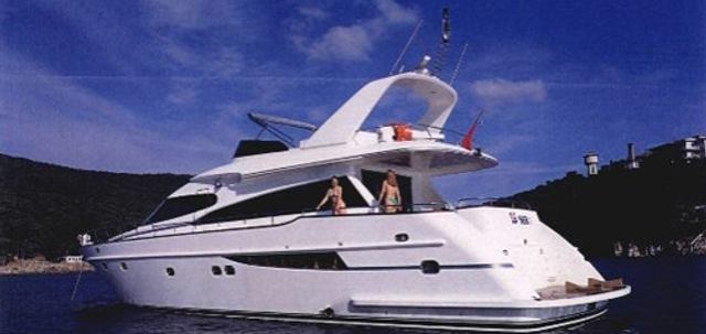 SER I yacht charter 4