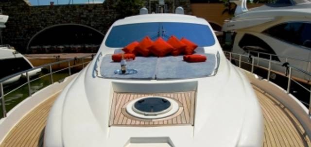 JR yacht charter 4