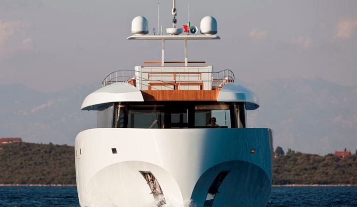 KANGA yacht charter 3