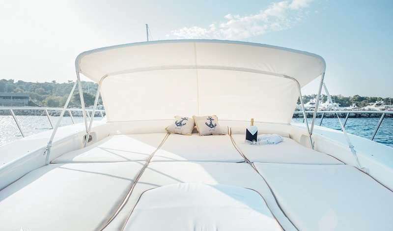ANGELINA yacht charter 3