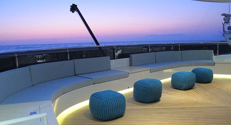 SHU U RITE yacht charter 5