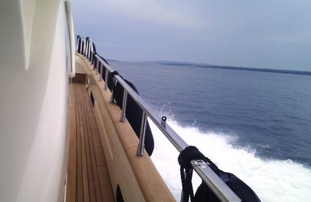 RAT BAT BLUE yacht charter 4