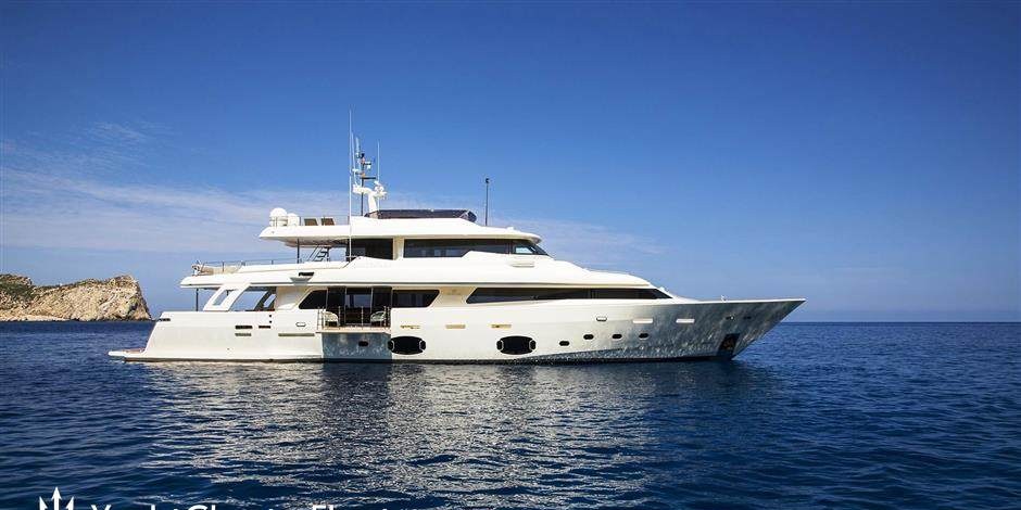 MUSICA MUSICA yacht charter 2