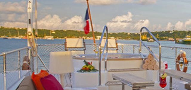 PAOLYRE yacht charter 5