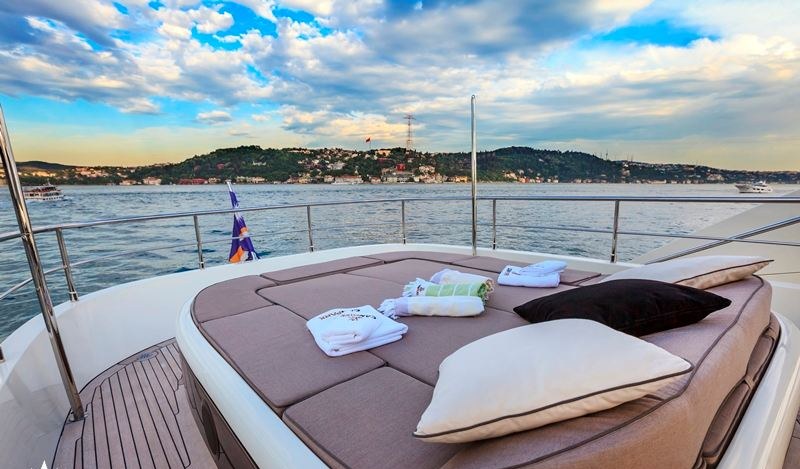 CANPARK yacht charter 4