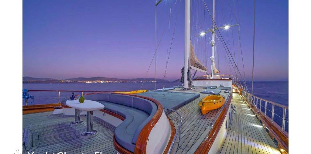 LA BELLA VITA yacht charter 4