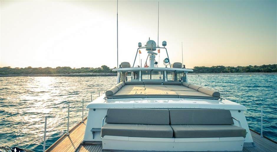 CIUTADELLA yacht charter 5