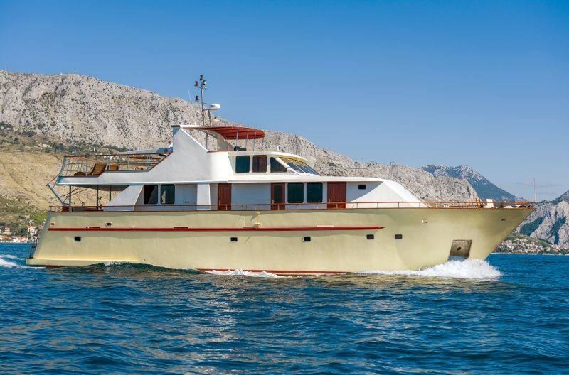KORAB yacht charter 2