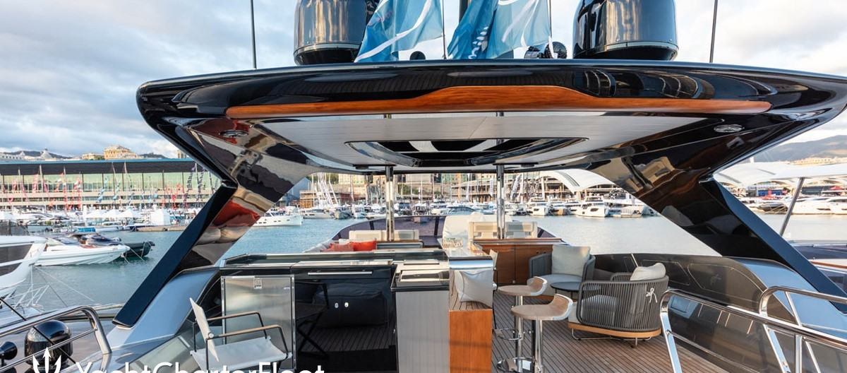 MY LIFE FIVE II yacht charter 3
