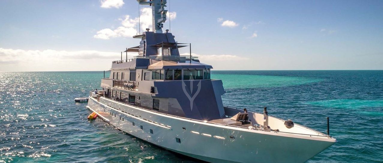MIZU yacht charter 1