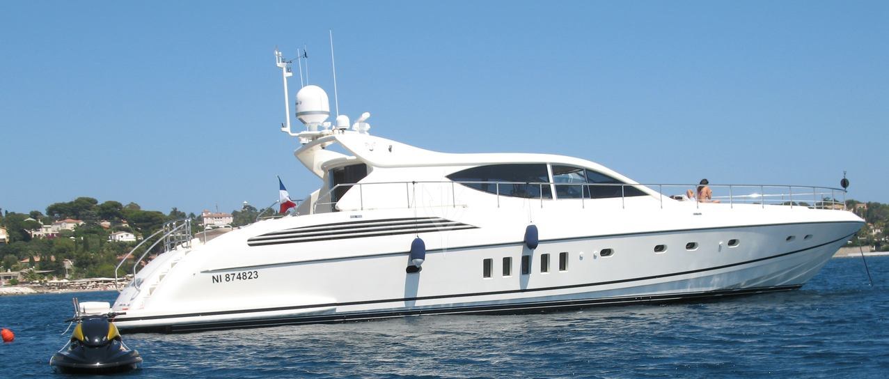 OLA MONA yacht charter 1