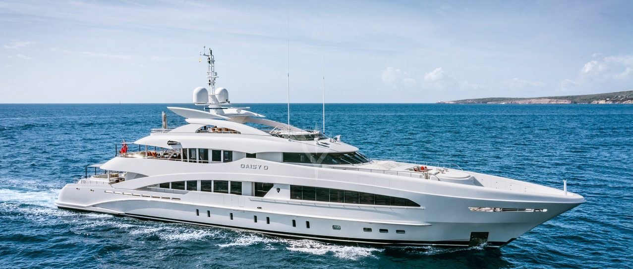 DAISY D yacht charter 1