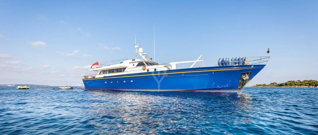 CHANTELLA yacht charter 1