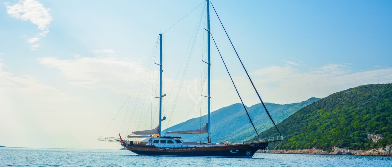 PAPA JOE yacht charter 1