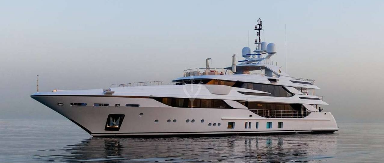 BOMBAY yacht charter 1